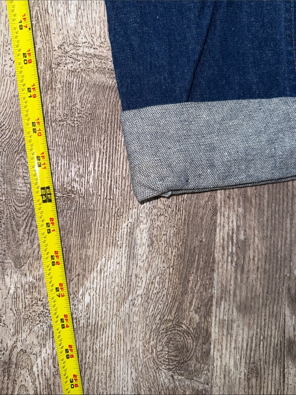 Wrangler Dark Blue Relaxed Fit Men's Jeans - Picture 6 of 8